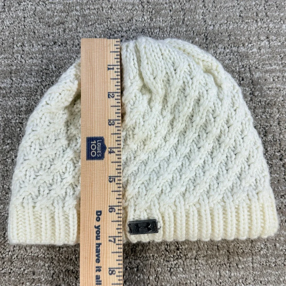 Under Armour Beanie Women OSFA White Knit Fleece Lined Winter Hat Cable Ribbed‎